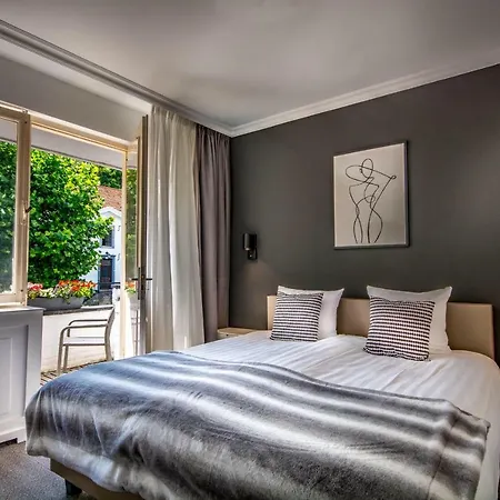 Hotel Van Dyk Hotel 3*