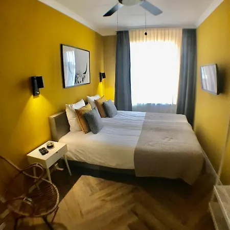 Hotel Van Dyk